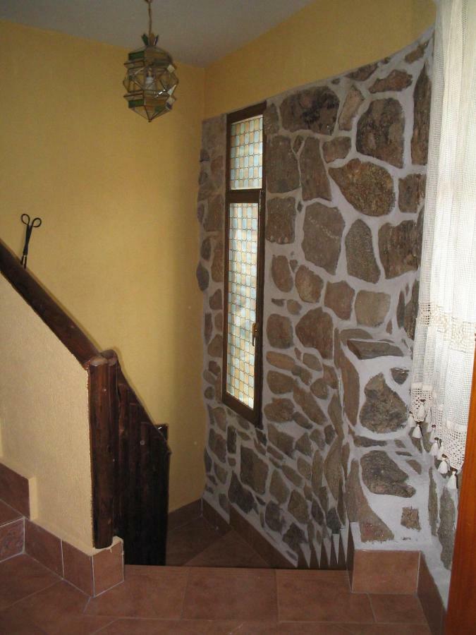 Casa Rural La Arana Piedralaves Exterior foto
